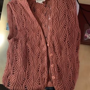 SOLD! Dusty pink cotton/linen blend knit vest
